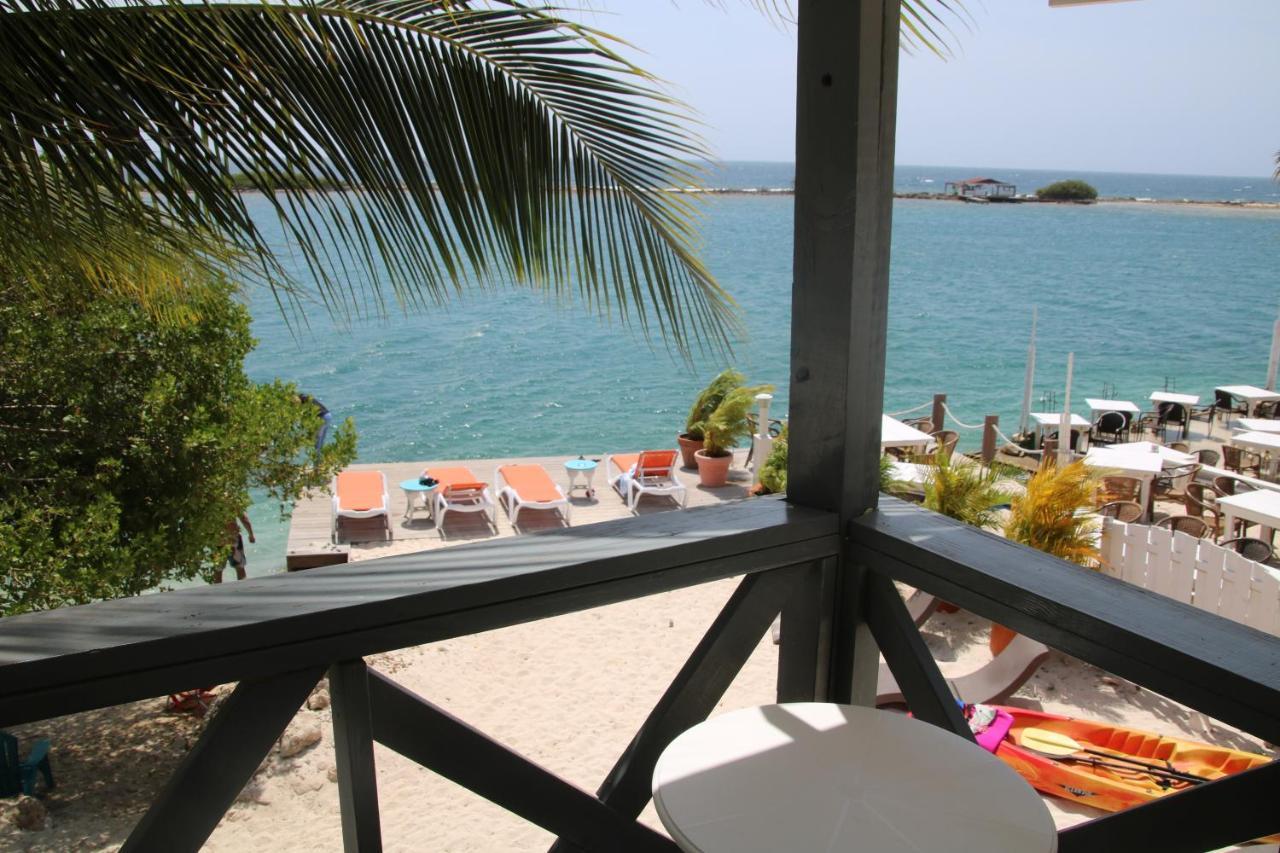 Coral Reef Beach Savaneta Exterior foto